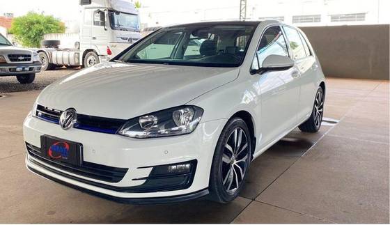 VOLKSWAGEN GOLF 1.4 TSI HIGHLINE 16V GASOLINA 4P AUTOMÁTICO VOLKSWAGEN GOLF 1.4 TSI HIGHLINE 16V GASOLINA 4P AUTOMÁTICO
